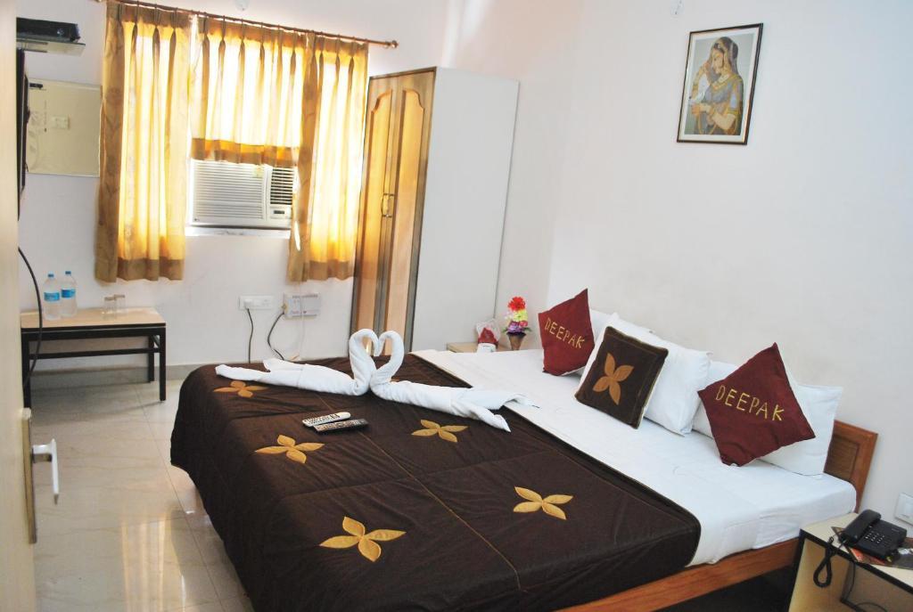Hotel Deepak Jaipur Extérieur photo